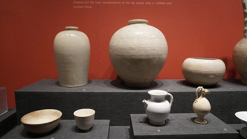 Different shapes of ancient porcelains