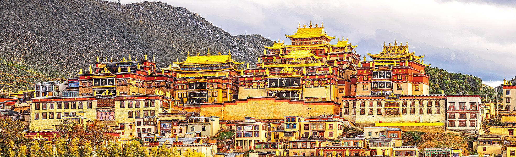 Songzanlin Temple in Yunnan